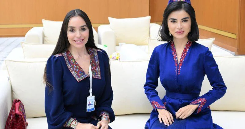 Heydər Əliyev Fondunun vitse prezidenti Leyla Əliyeva Özbəkistan Respublikası Prezidenti Administrasiyasının rəhbəri ilə görüşüb FOTO