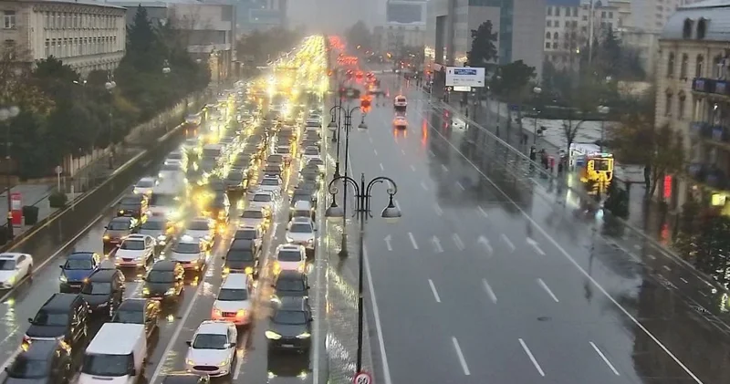 Bakıda bir sıra yolların tıxac vəziyyəti açıqlanıb FOTO