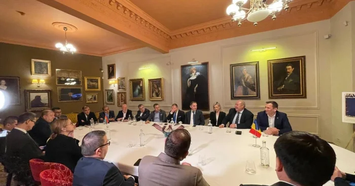 Rumıniyada Ümummilli Liderin xatirəsi anılıb FOTOLAR