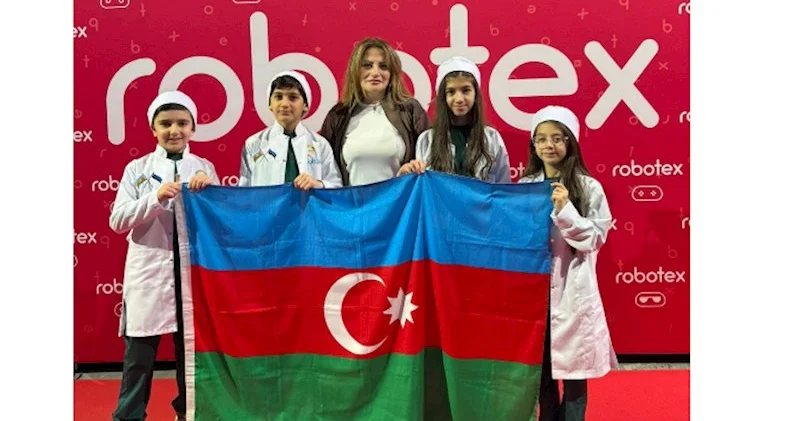 Azərbaycandan olan məktəbli komandası beynəlxalq yarışda qalib gəldi VİDEO/FOTOLAR