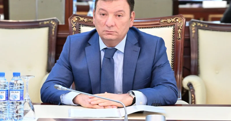 В Азербайджане изменят порядок выплаты зарплаты в период отпуска