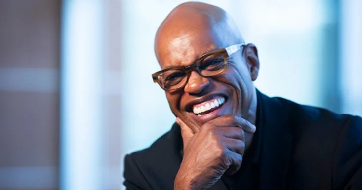 Məşhur opera müğənnisi oğlu tərəfindən qətlə yetirildi