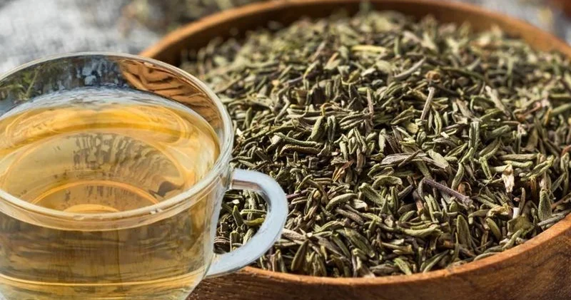 Kəklikotu suyu ilə qarqara etməyin faydaları