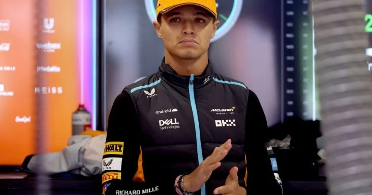 Doğulub böyüdüyü küçəyə “Formula 1” pilotunun adı verildi