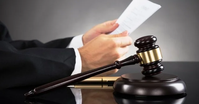 Nazirliyin sabiq məsul şəxsinə ittiham elan edildi