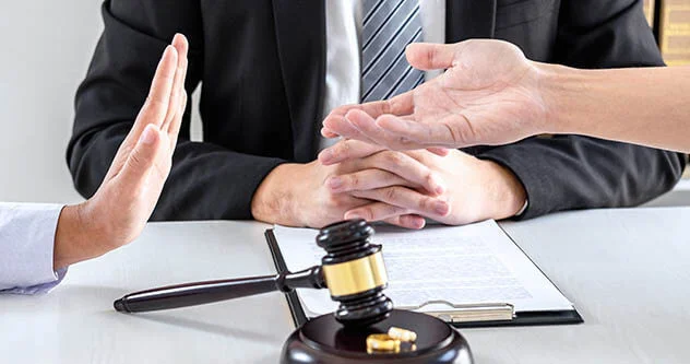 Кабмин уточнил порядок удержания алиментов с доходов дипломатов