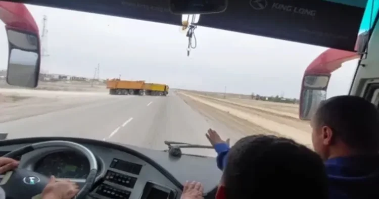 Çəkdikləri salavat onları ölümdən qurtardı VİDEO