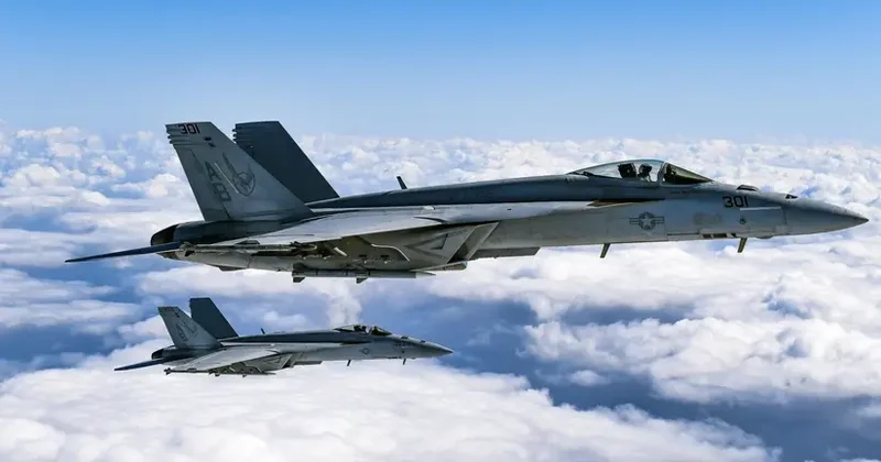 ABŞ qırıcıları Venesuela hava məkanı yaxınlığında uçuşlar keçirib