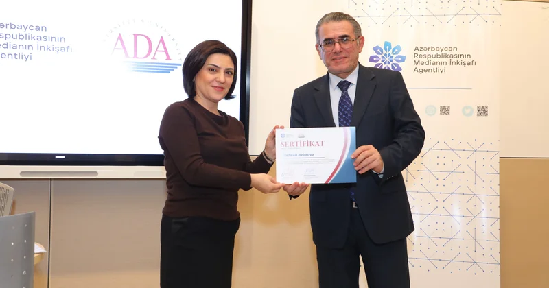 ADA da Storytelling Təlimi: Sertifikatlar təqdim edildi FOTO
