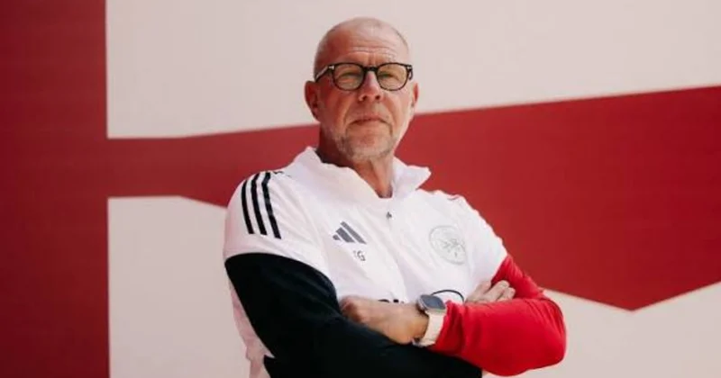 Təəccüblənirəm ki, bizdə belə güc var idi Ayaks ın baş məşqçisi