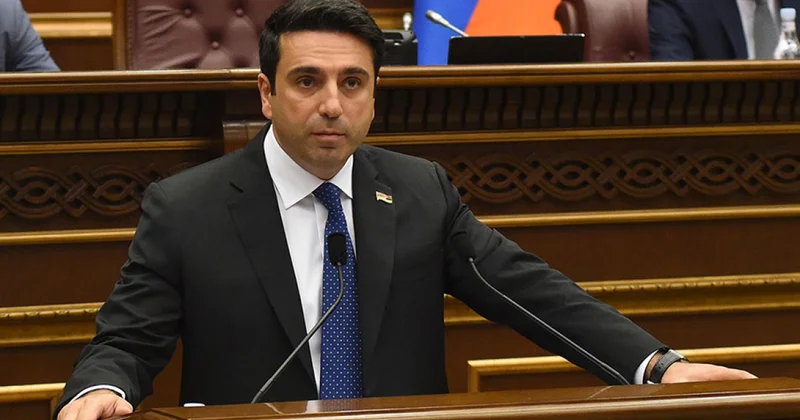 Симонян о том, что может произойти между Арменией и Азербайджаном в следующем году