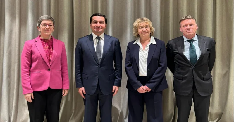 Hikmət Hacıyev Benilüks ölkələri XİN lərinin siyasi direktorları ilə görüşüb