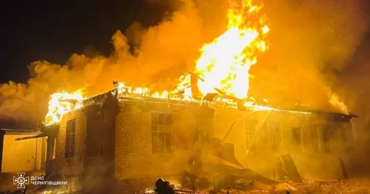 Ночная тревога в Черниговской области Украины: подробности атаки беспилотника и борьбы с огнем