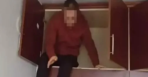 49 cinayətə görə axtarılırdı: yorğan döşəyin arasında yaxalandı