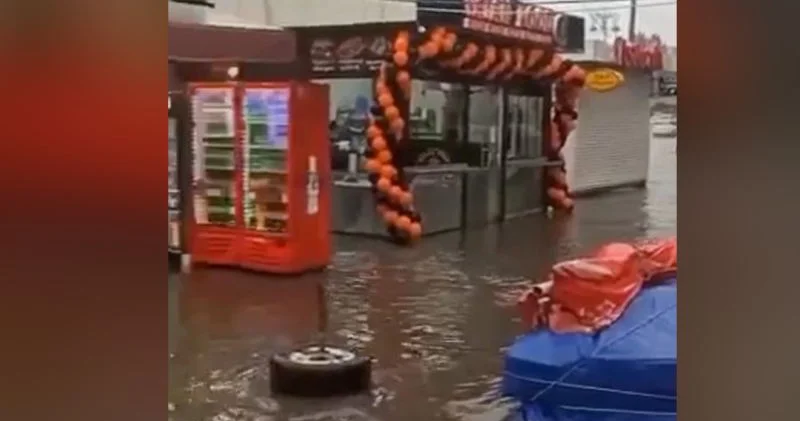 Yağışdan sonra “İnşaatçılar”ı su basdı