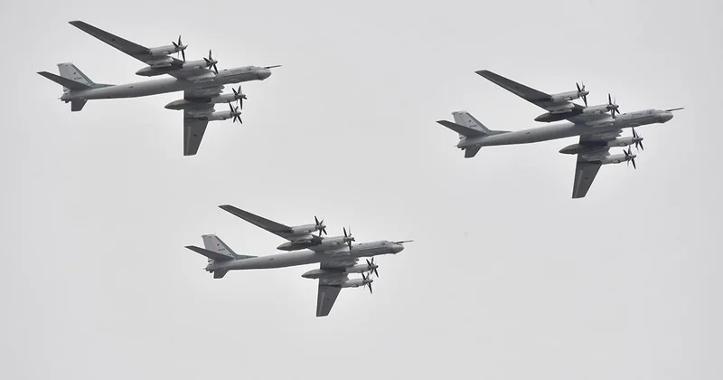 Россия и Китай устроили совместный патруль у границ Японии Minval Politika