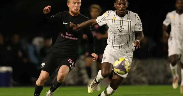 Neftçi ilə matçda zədələnən Sabah ın futbolçusunun durumu bəlli oldu