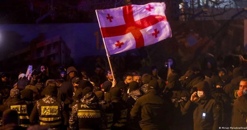 Новые правила митингов в Грузии предусматривают аресты и тюремные сроки