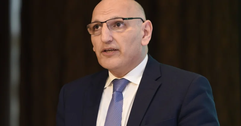 Elçin Əmirbəyov sülhdən gözlənilən üç elementi açıqladı