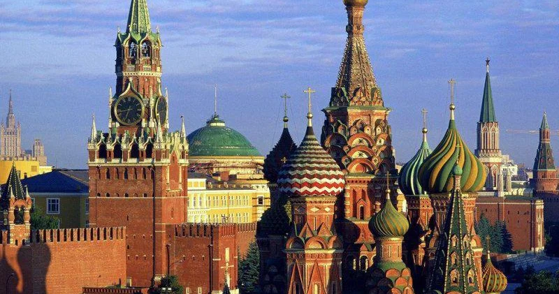 Ruslar yenə keçmişlə sayıqlayır KONKRET