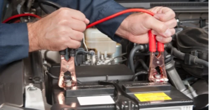 Akkumulyatoru sıradan çıxaran səbəblər FOTO