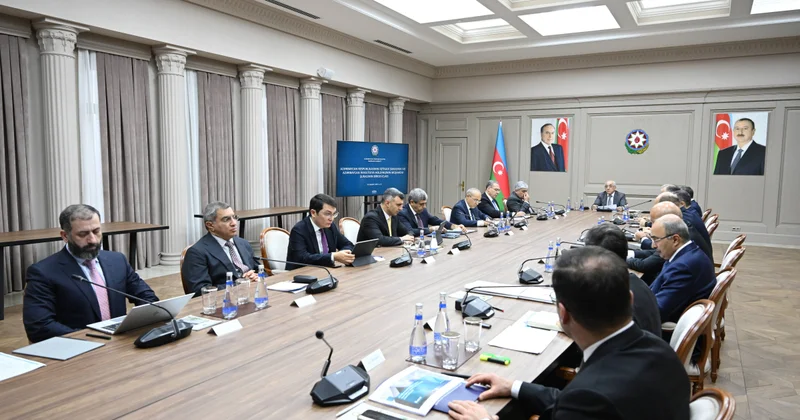 Обсудили долги SOCAR. Али Асадов дал поручения фото