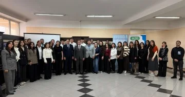 “Gəncliyin gücü Heydər Əliyev irsində”