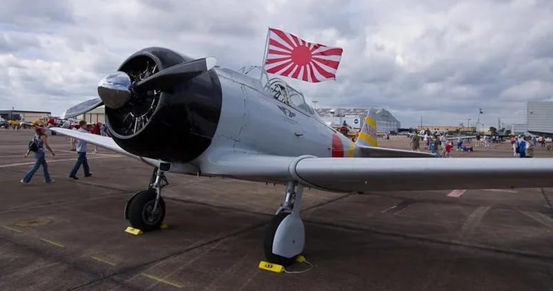 ABŞ qırıcılarının II Dünya müharibəsində istifadə etdiyi mübahisəli nişanlar nə idi?