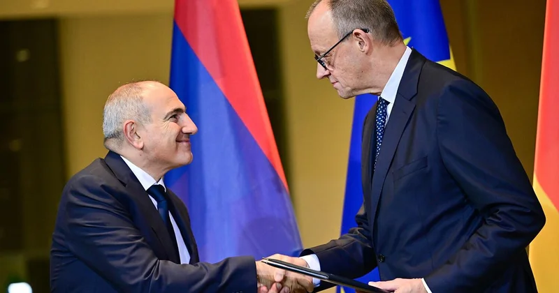 Paşinyan və Merz Berlində strateji tərəfdaşlıq sənədi imzaladılar