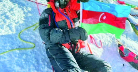 Everest və Lhotseni fəth edən ilk azərbaycanlı qadın