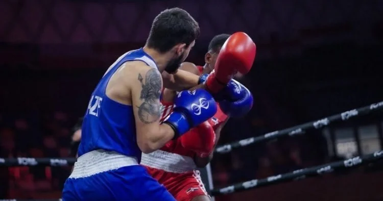 8 boksçumuz dünya çempionatının 1/4 FİNALINDA