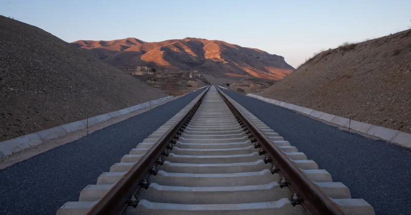 В Нахчыване обновляют железнодорожную сеть Minval Politika