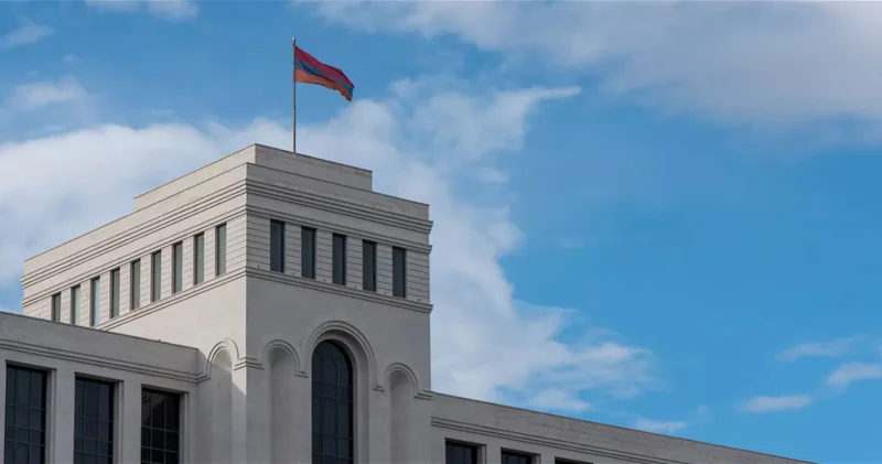 Армения может направить делегацию на встречу 3+3 в Баку