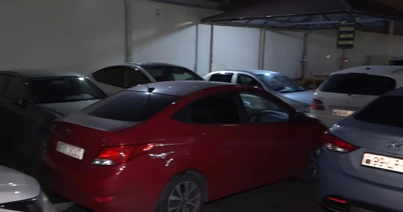 Bir binada həm parkinq, həm də çıxarış PROBLEMİ Yasamal sakinlərindən ŞİKAYƏT