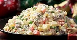 Штрафы и обходы квартир: в Госдуме обсуждают запрет салата Оливье