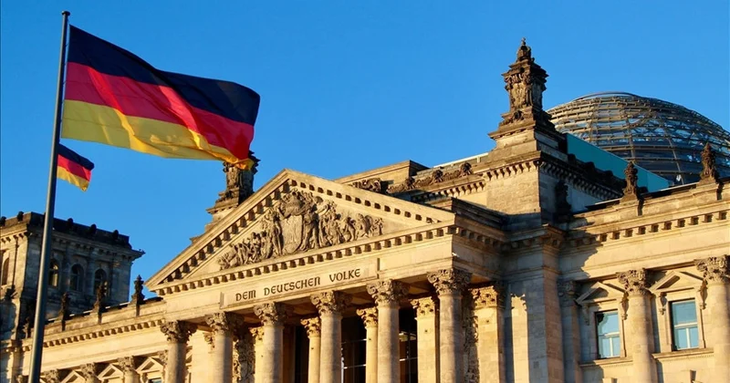 Правительство Германии: Интенсивная работа над мирным планом по Украине будет продолжаться