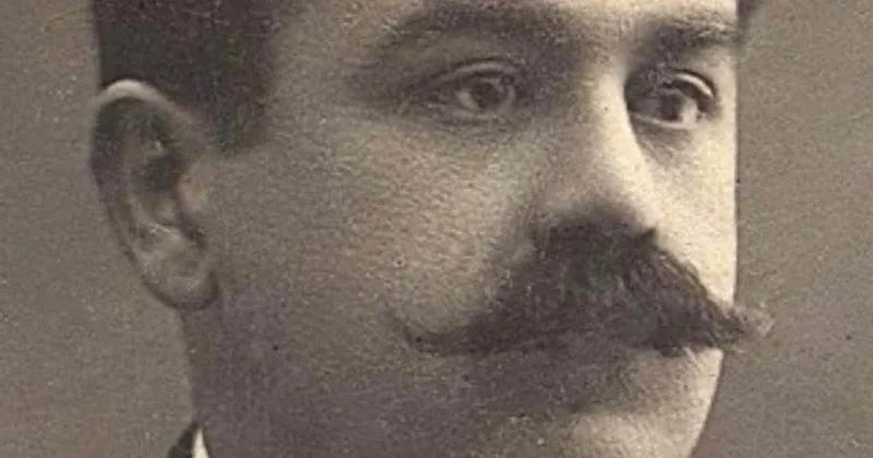 “Qərib Məzarlar” Salman Mümtaz səhifəsi PƏRVİZ YƏHYALI YAZİR