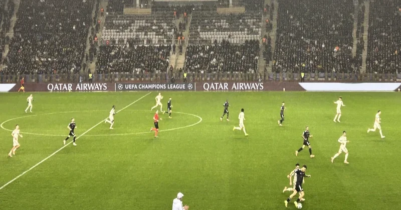 “Qarabağ” öz meydanında “Ayaks”a məğlub olub YENİLƏNİB 4