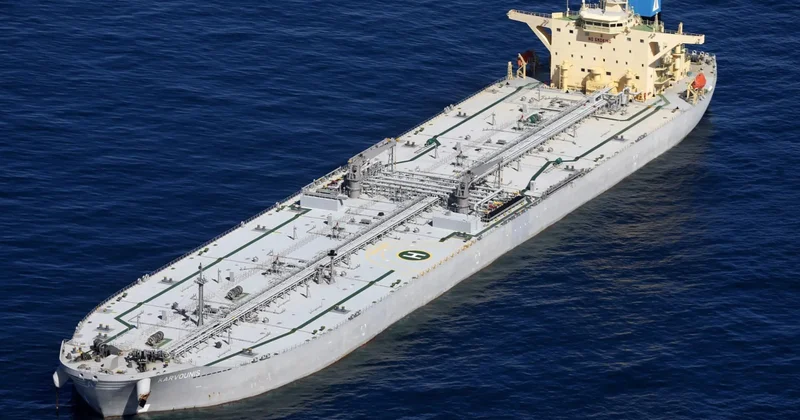 Американцы перехватили танкер у Венесуэлы