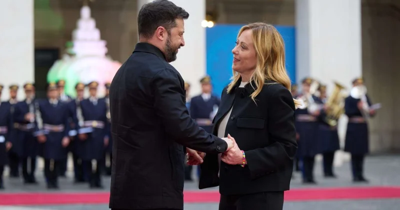 Melonidən Zelenskiyə eyham: Güzəştə get...