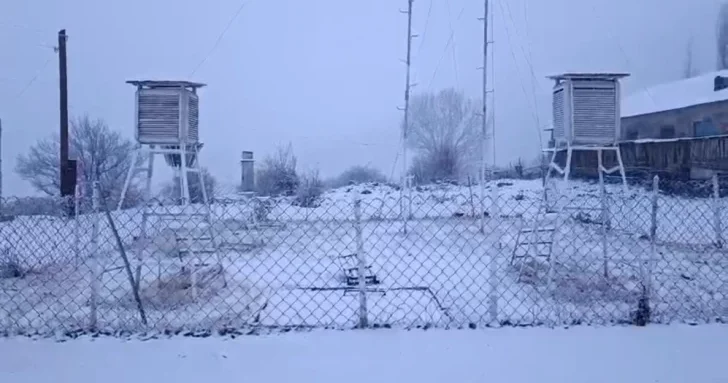 В Нахчыване зафиксирован трёхсантиметровый снежный покров