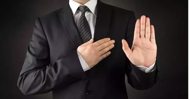 14 yaşda olan şəxslər də and içəcək KONKRET