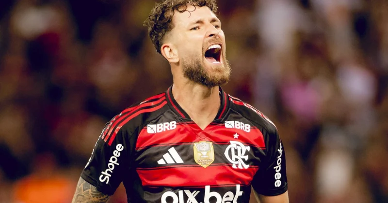 Qalatasaray və Fənərbağça Libertadores qalibinin izində