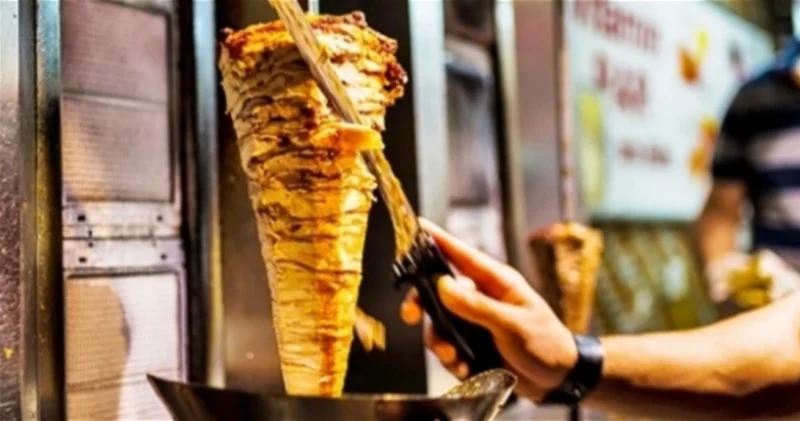 Стали известны имена школьников, отравившихся донером в Гяндже ОБНОВЛЕНО