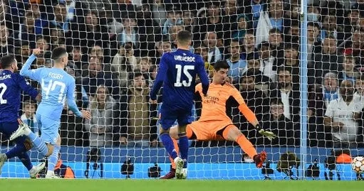 Çempionlar Liqası: Real Mançester Siti yə qarşı