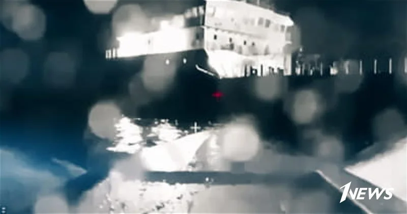 СБУ поразила танкер теневого флота РФ в Черном море