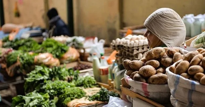 Bakıda bazarlar bağlansa, yetim yesir hara üz tutacaq? “Qayda qanun vacibdir”
