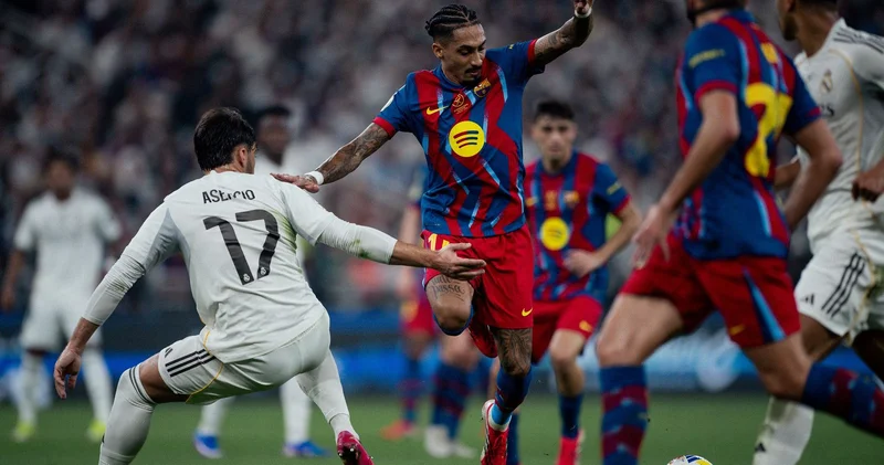 Барселона выиграла Суперкубок Испании, победив Реал 3:2