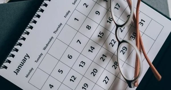 May ayında 14 gün iş olmayacaq