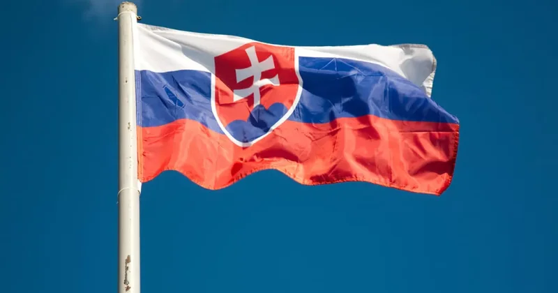 Словакия подтвердила отказ от военной помощи Украине